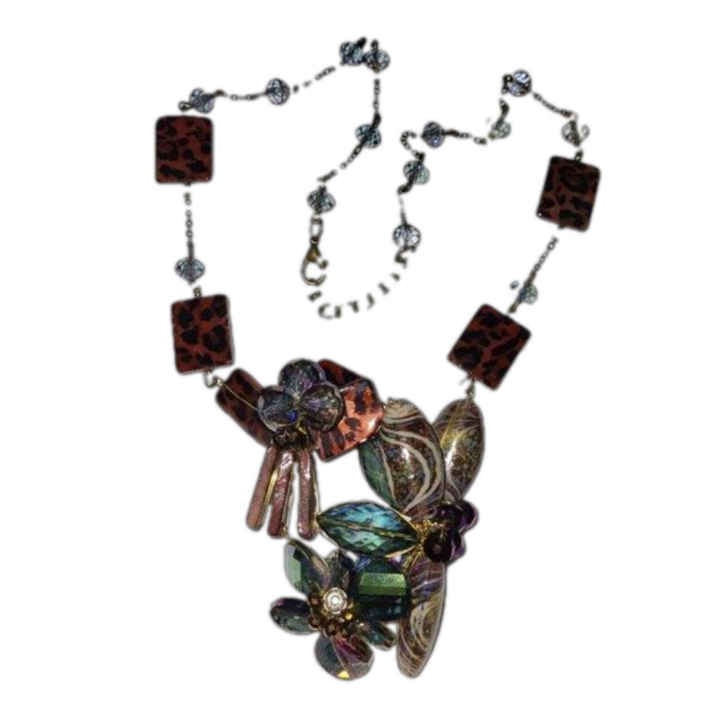 Gorgeous Necklace of Faux Gemstones, Crystals & Beads, NWOT